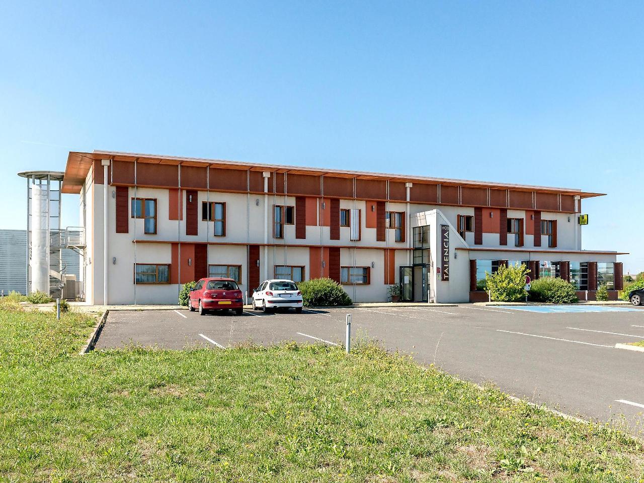 Cit'Hotel Talencia Thouars Exterior foto