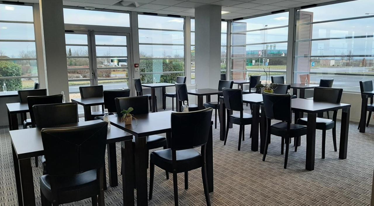 Cit'Hotel Talencia Thouars Exterior foto