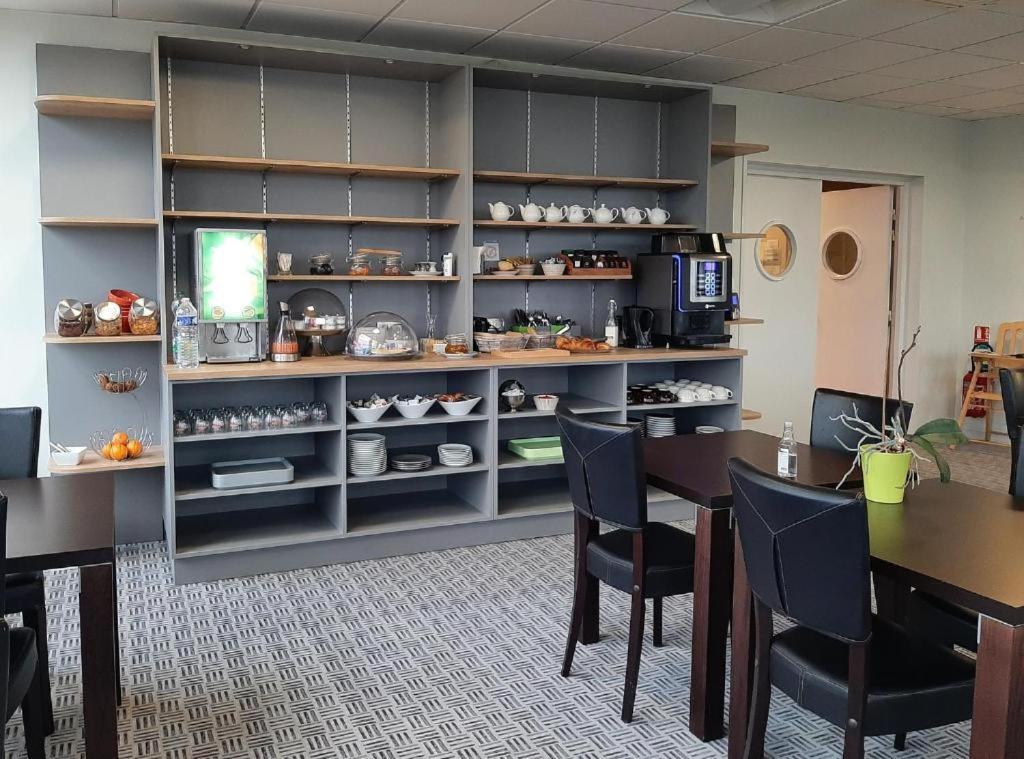 Cit'Hotel Talencia Thouars Exterior foto