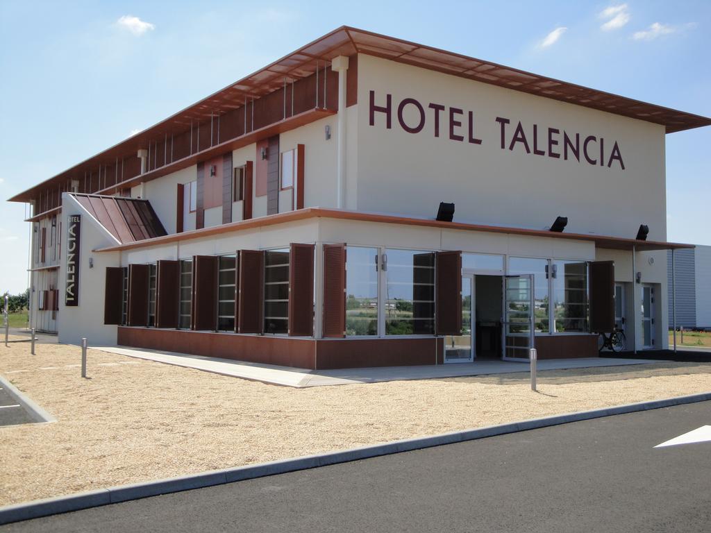 Cit'Hotel Talencia Thouars Exterior foto